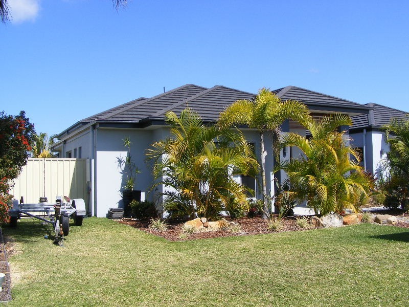 68 Raptor Parade, Banksia Beach QLD 4507
