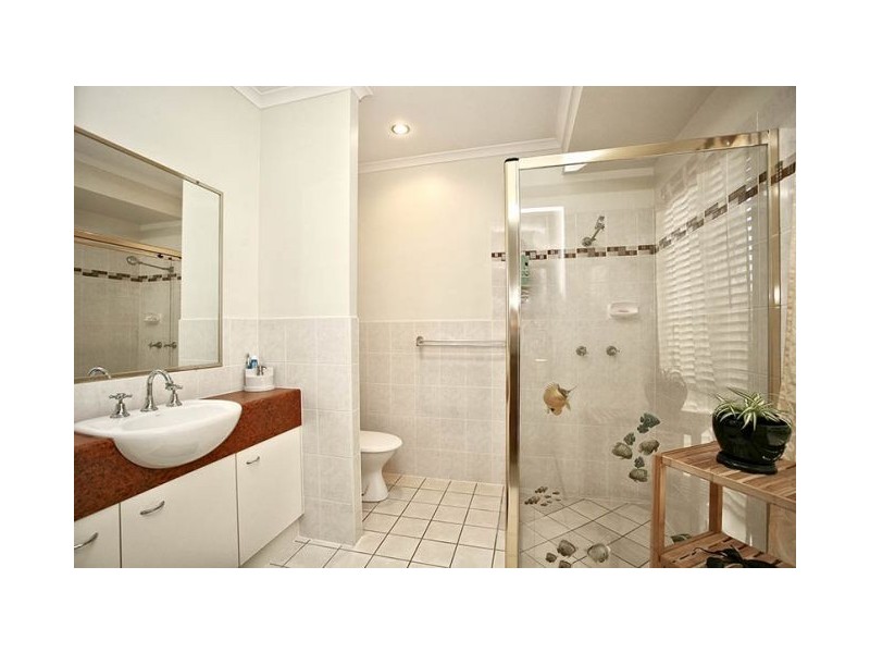 12 Fulmar Cresent, Banksia Beach QLD 4507