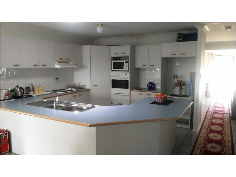 Sandstone Point QLD 4511