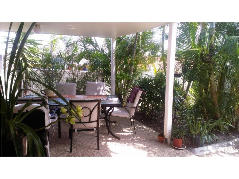 Sandstone Point QLD 4511