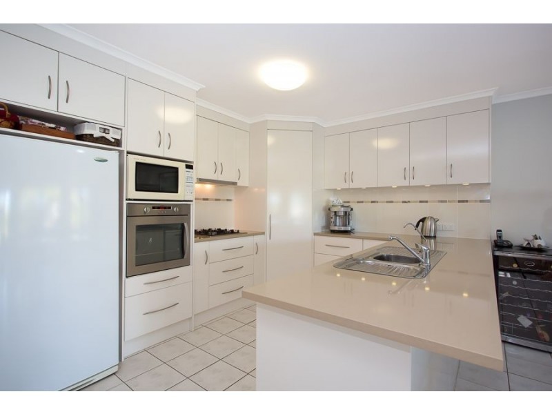 18 Trimaran, Banksia Beach QLD 4507
