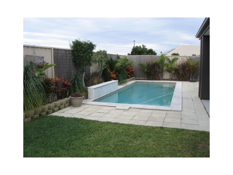 26 Blueberry Street, Banksia Beach QLD 4507