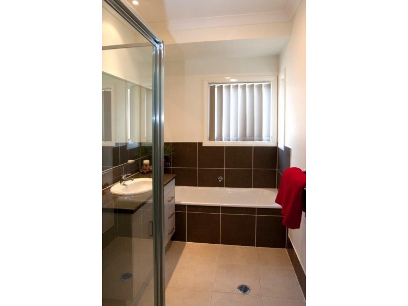 1 Blueberry Street, Banksia Beach QLD 4507