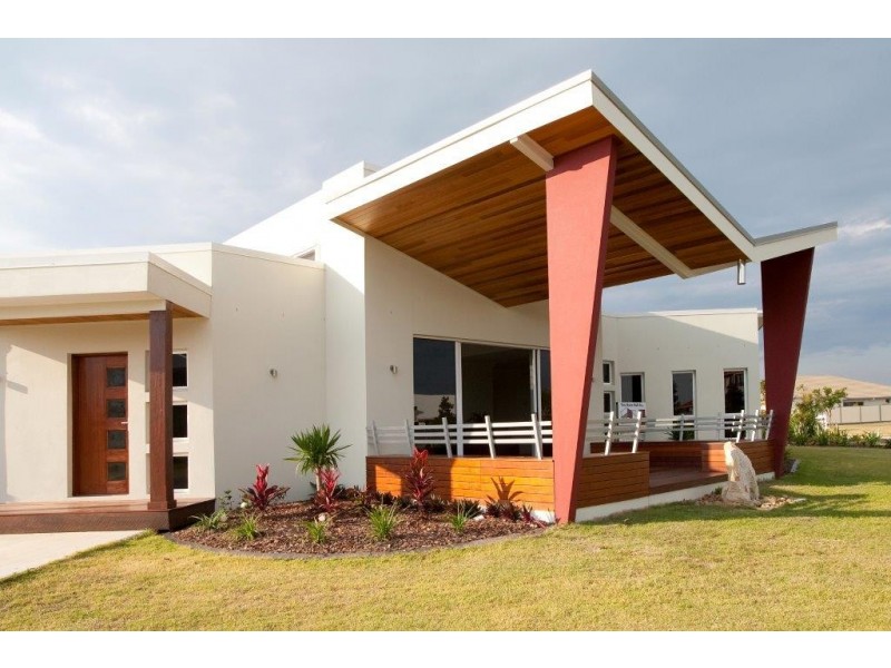 1 Blueberry Street, Banksia Beach QLD 4507