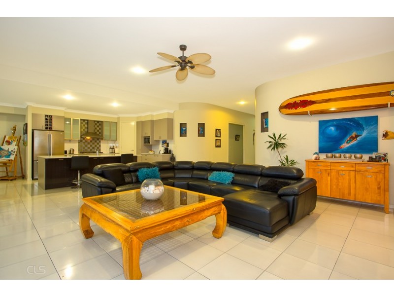 50 North Point, Banksia Beach QLD 4507