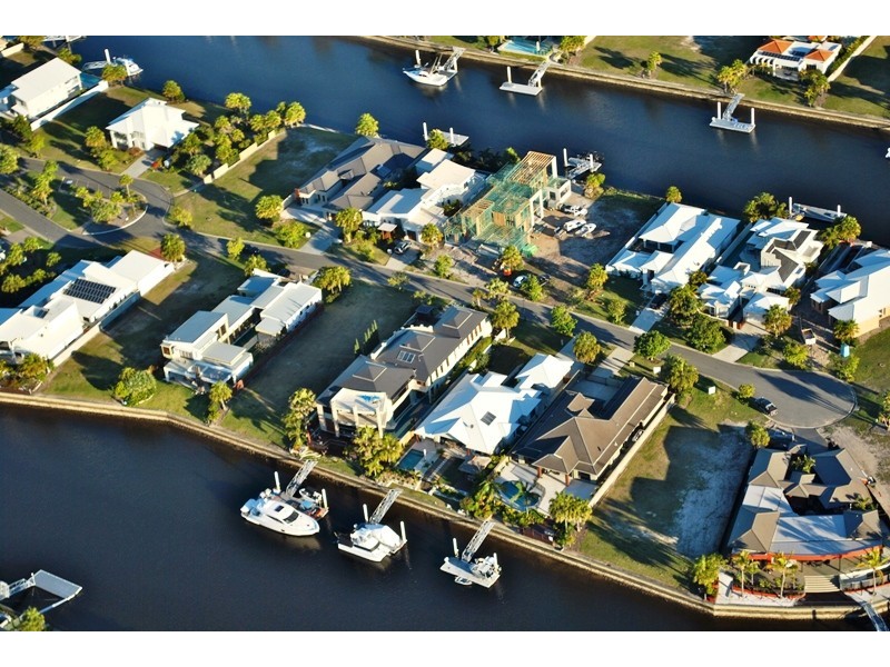 50 North Point, Banksia Beach QLD 4507