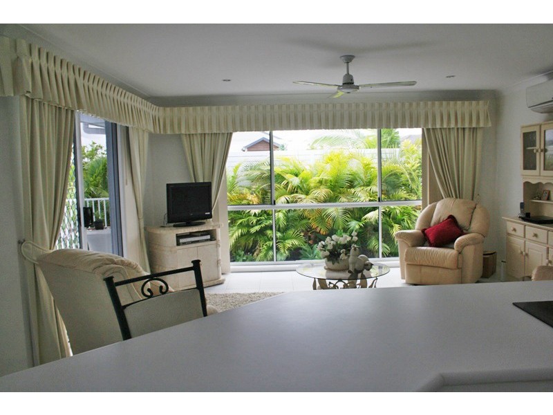 10 Raptor Parade, Banksia Beach QLD 4507
