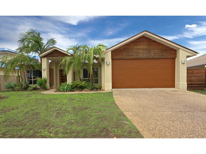 50 Flamingo Drive, Banksia Beach QLD 4507