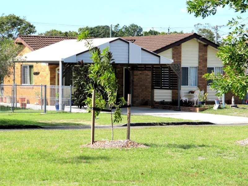 35 ARCADIA AVENUE, Woorim QLD 4507