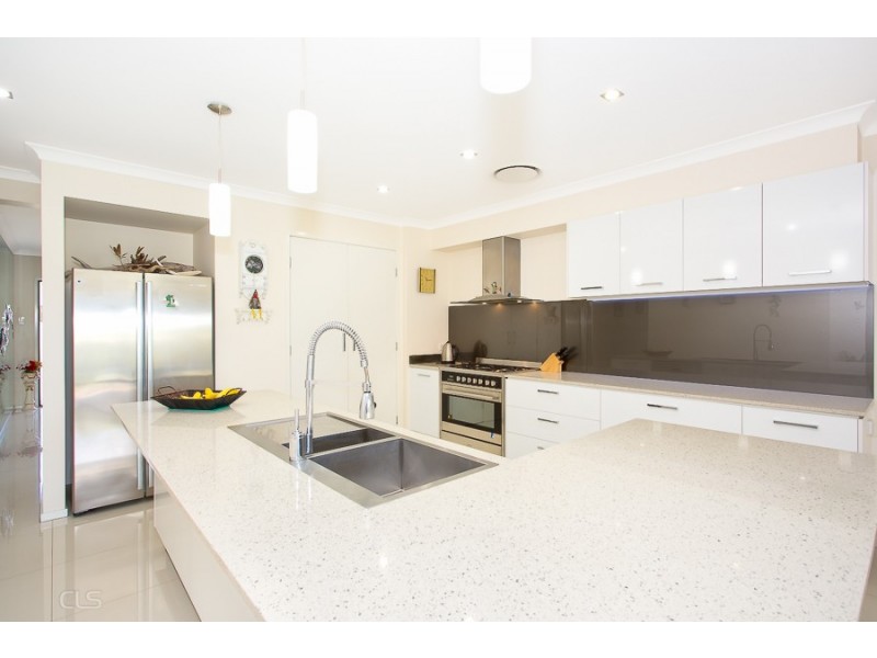 16-18 Blueberry Street, Banksia Beach QLD 4507