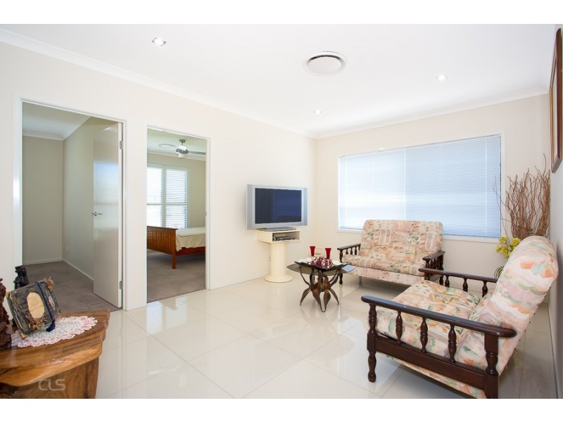 16-18 Blueberry Street, Banksia Beach QLD 4507