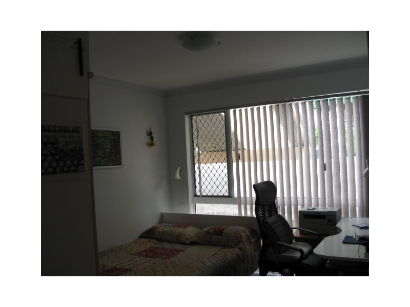 18 Anchor Court, Banksia Beach QLD 4507