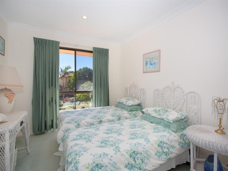 41 Voyagers Drive, Banksia Beach QLD 4507