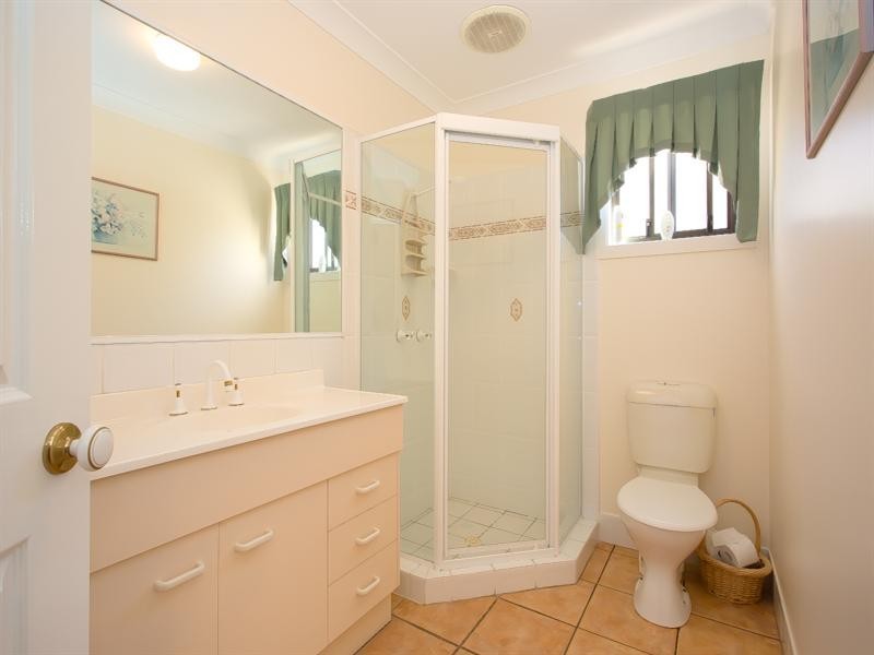 41 Voyagers Drive, Banksia Beach QLD 4507