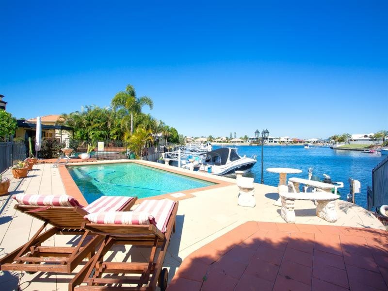 41 Voyagers Drive, Banksia Beach QLD 4507
