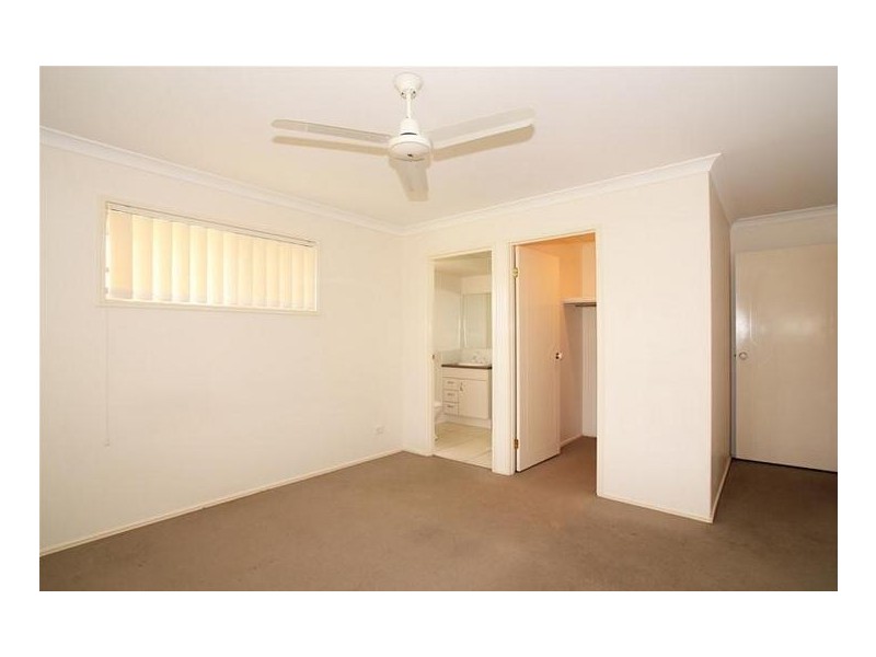 12 Bondi Court, Sandstone Point QLD 4511