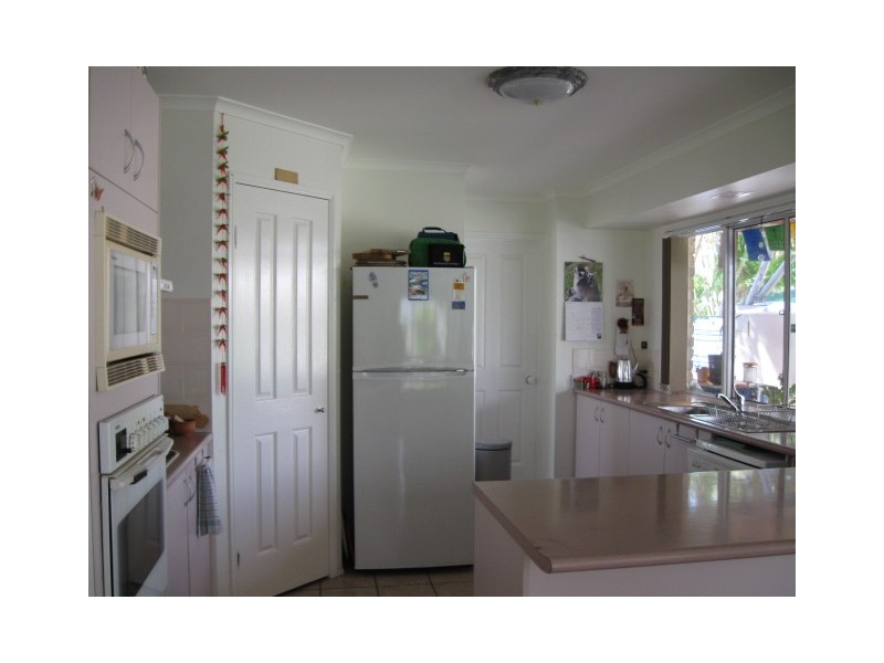 39 Pacific Drive, Banksia Beach QLD 4507