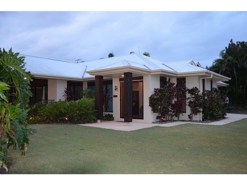 1 Swordfish Place, Banksia Beach QLD 4507