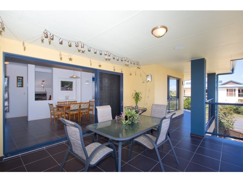 25 Kakadu Circuit, Banksia Beach QLD 4507