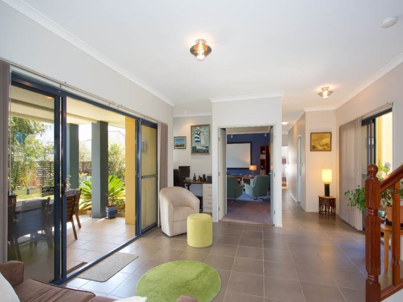 25 Kakadu Circuit, Banksia Beach QLD 4507