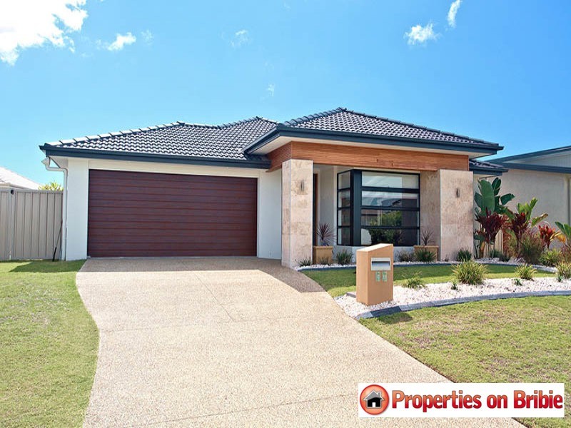 40 Blueberry Street, Banksia Beach QLD 4507