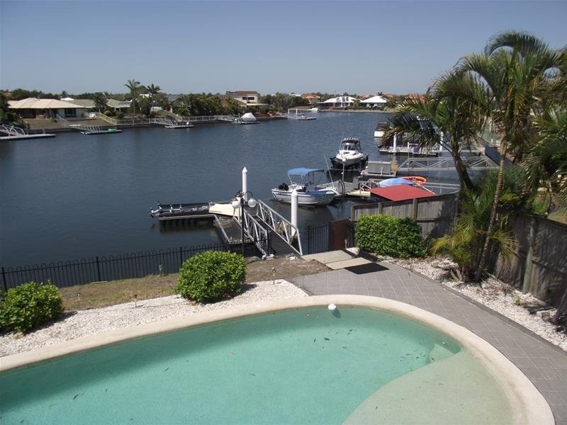 204 Endeavour Drive, Banksia Beach QLD 4507