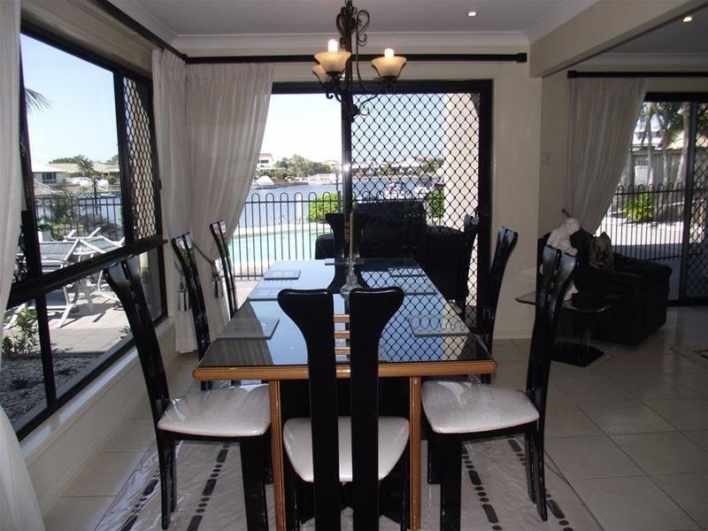 204 Endeavour Drive, Banksia Beach QLD 4507