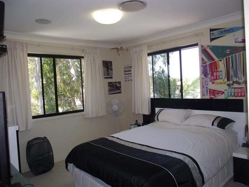 204 Endeavour Drive, Banksia Beach QLD 4507