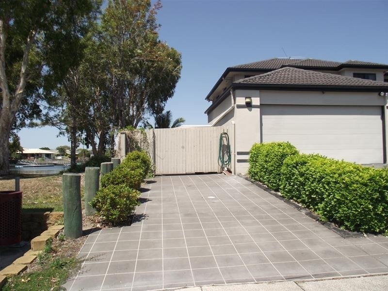 204 Endeavour Drive, Banksia Beach QLD 4507