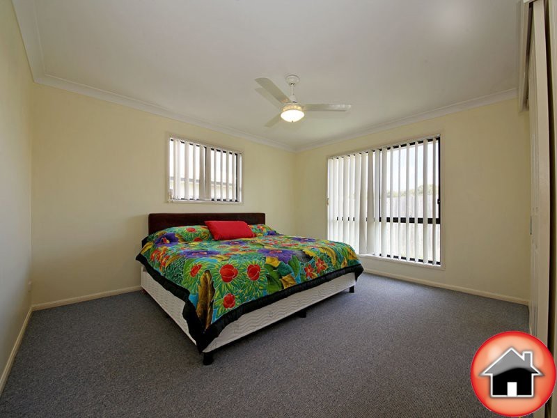 3 BIGGERA COURT, Sandstone Point QLD 4511