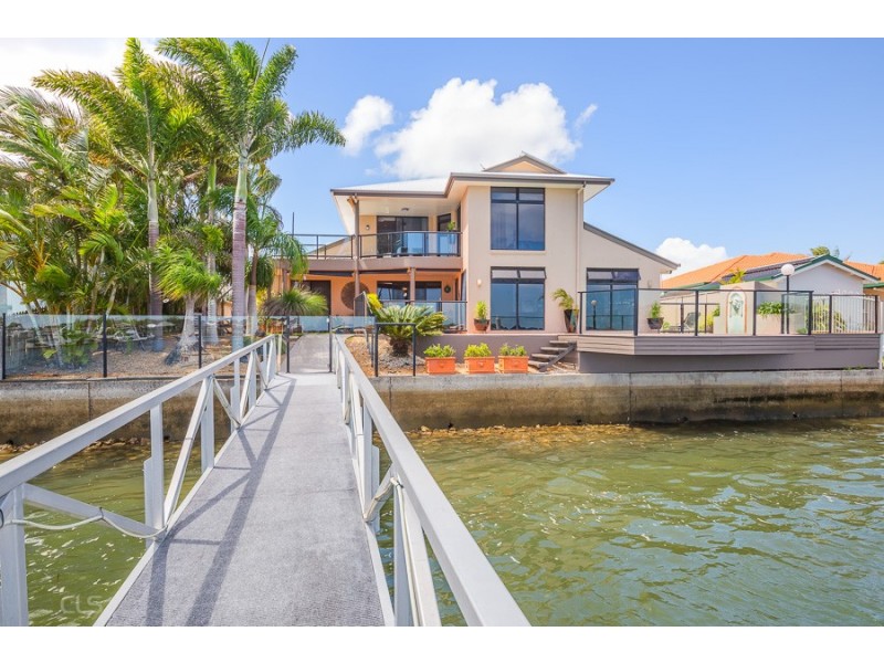 36 Cosmos Ave, Banksia Beach QLD 4507