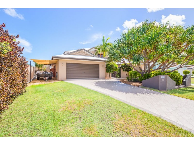 36 Cosmos Ave, Banksia Beach QLD 4507
