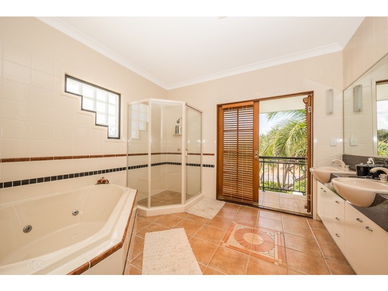 36 Cosmos Ave, Banksia Beach QLD 4507