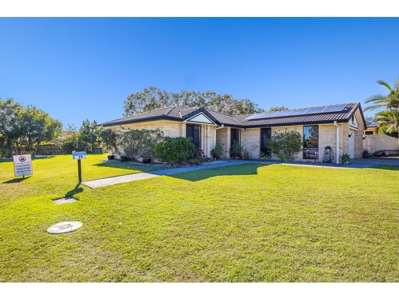 Sandstone Point QLD 4511