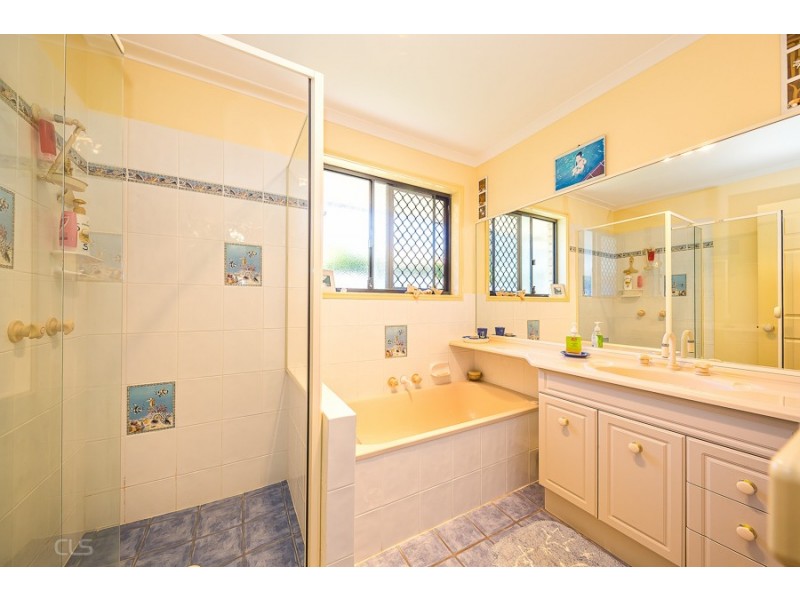 Sandstone Point QLD 4511