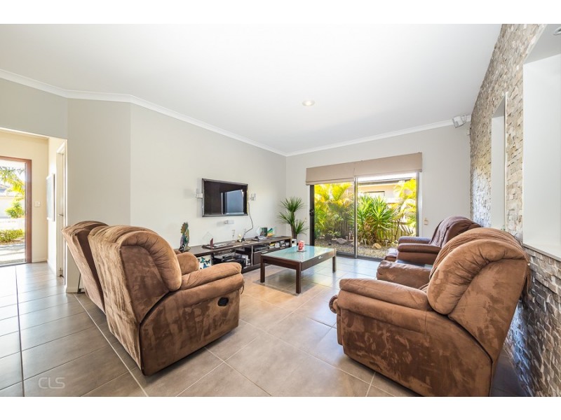 49 Dunebean Drive, Banksia Beach QLD 4507