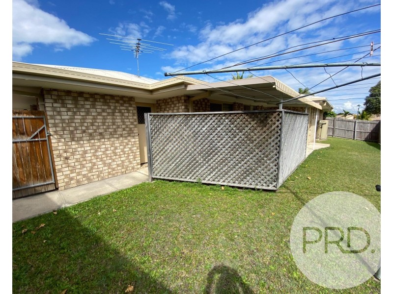 1 Trevally Place, Sandstone Point QLD 4511