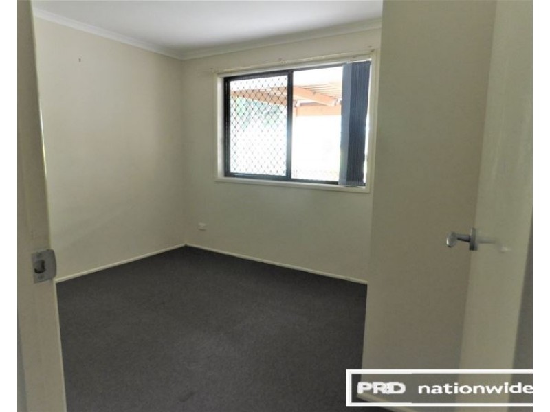 42 Gordon Crescent, Sandstone Point QLD 4511