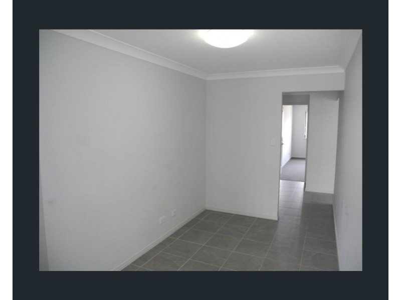 15 Honeybee Place, Ningi QLD 4511