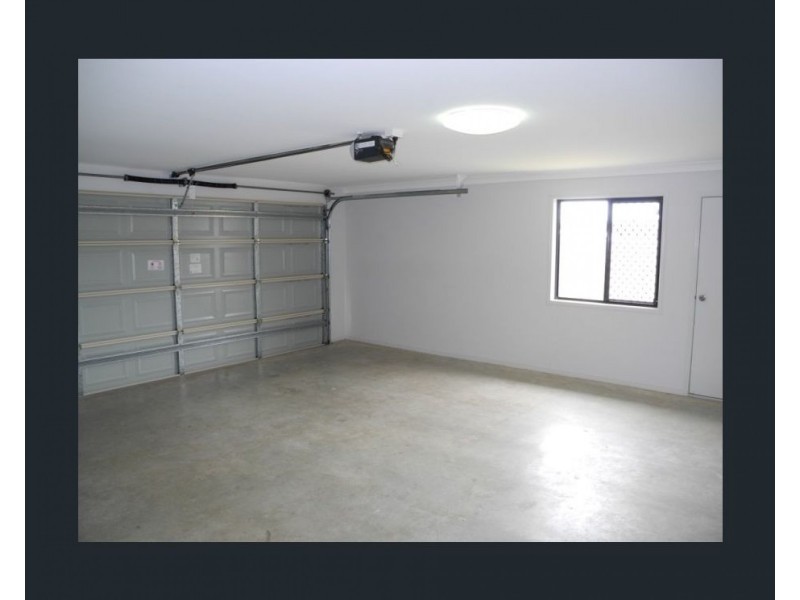 15 Honeybee Place, Ningi QLD 4511