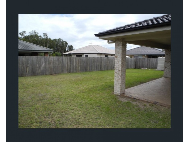 15 Honeybee Place, Ningi QLD 4511