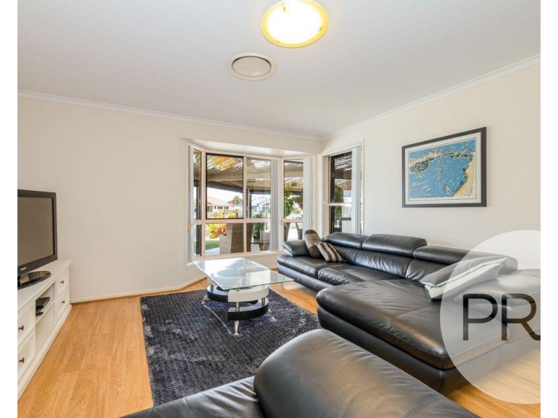 28 Topsail Circuit, Banksia Beach QLD 4507