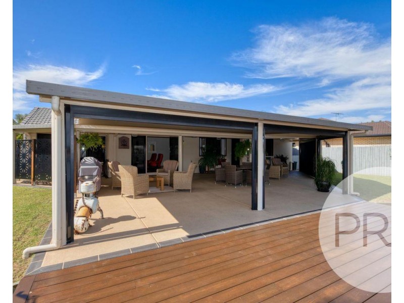 28 Topsail Circuit, Banksia Beach QLD 4507