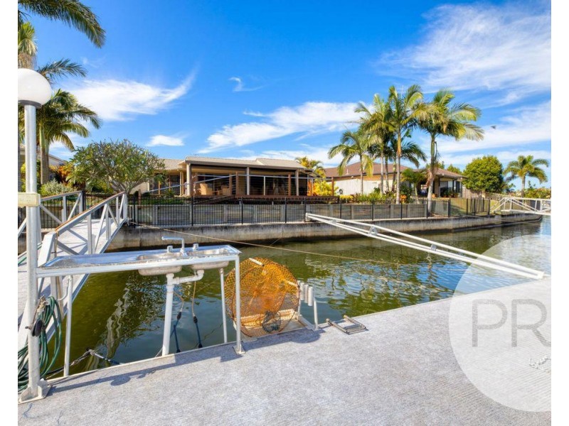 28 Topsail Circuit, Banksia Beach QLD 4507
