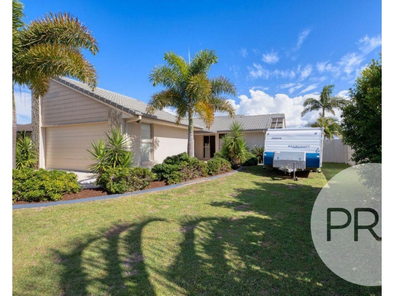 28 Topsail Circuit, Banksia Beach QLD 4507
