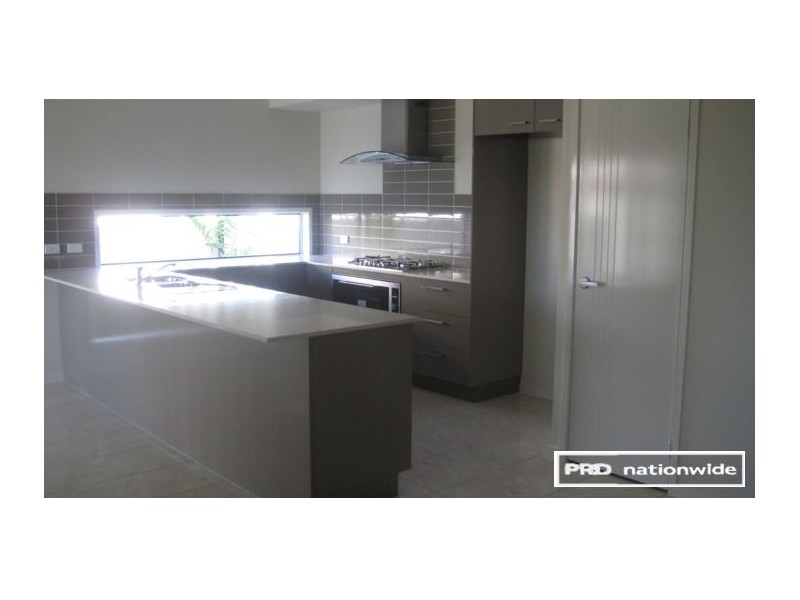 34 Pentas Drive, Bongaree QLD 4507