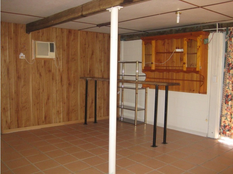 34 Catherine Crescent, Rasmussen QLD 4815