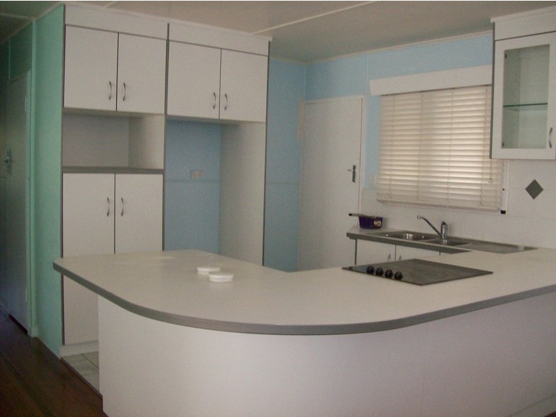 19 GLEESON STREET, Hermit Park QLD 4812