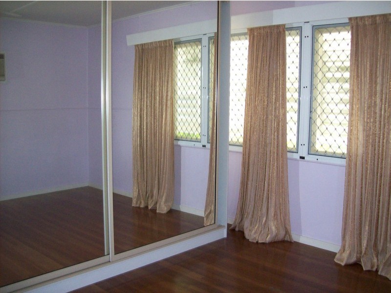 19 GLEESON STREET, Hermit Park QLD 4812