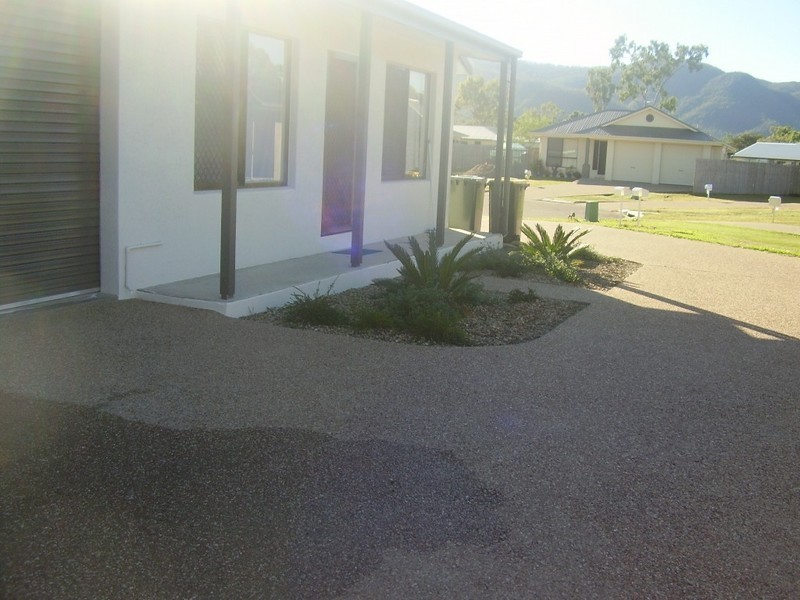 5B CHANCELLOR STREET, Kelso QLD 4815